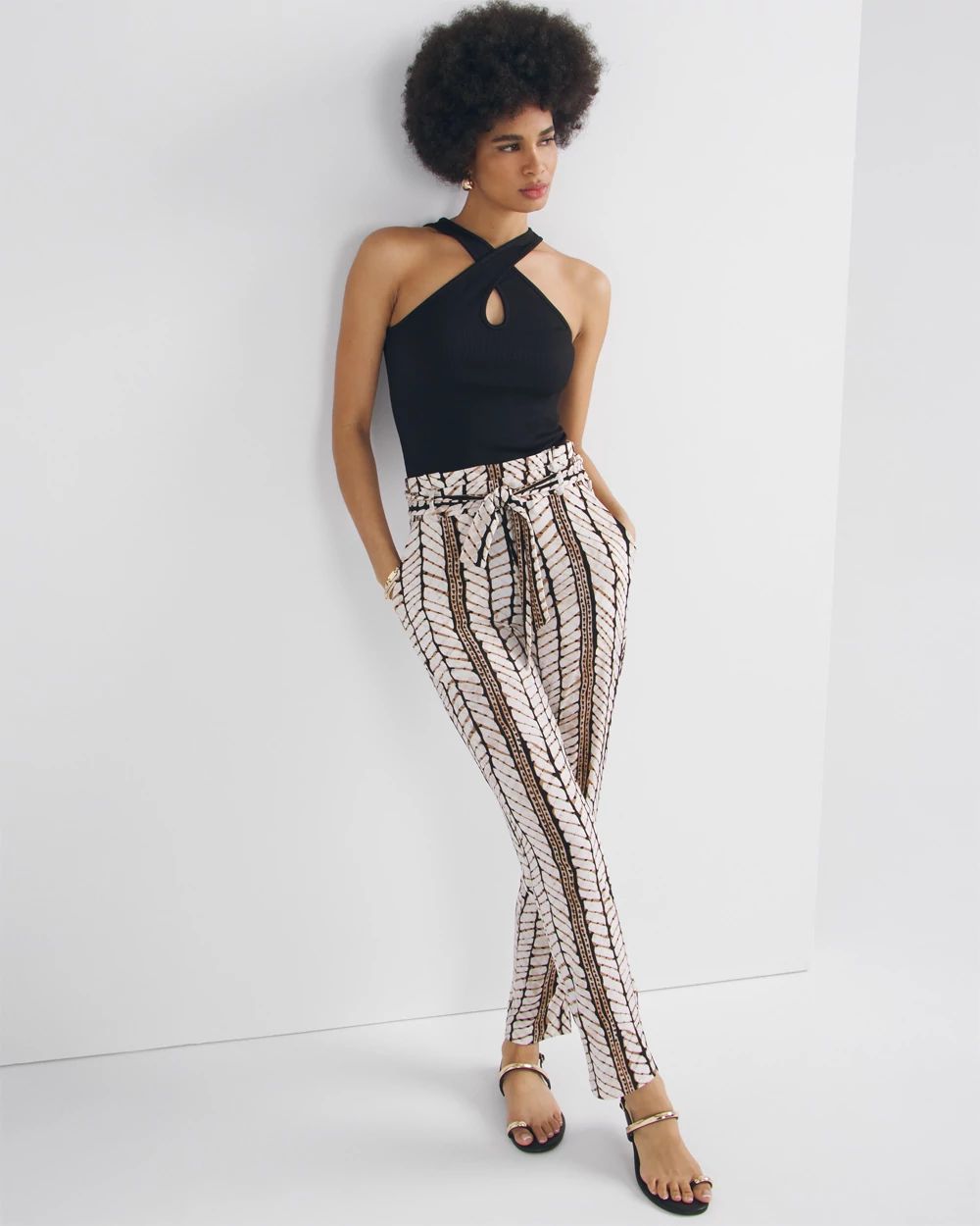Women's High-Rise Tapered Ankle Pants in Black Size XL | White House Black Market